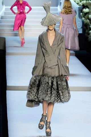 Look 17